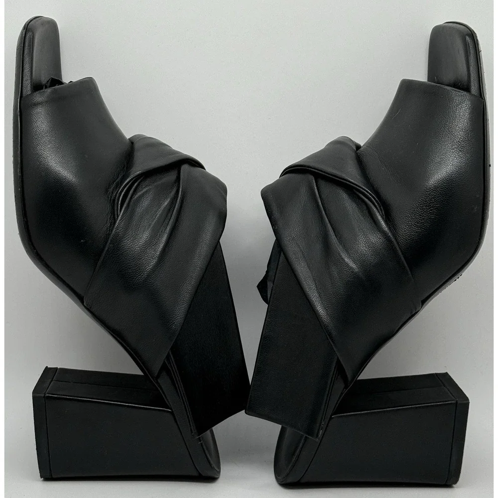 Via Spiga Black Leather Open Toe Block Heel Mule Sandals Women's‎ 6 Italy